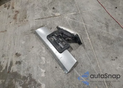 2006 Mercury Mariner z USA, uszkodzony, nr VIN 4M2YU57116DJ10215